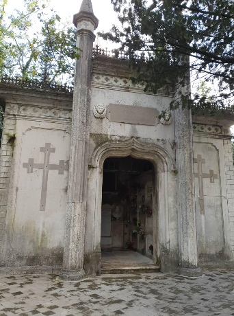 Mauzolej Scarpa na groblju Kozala, Rijeka